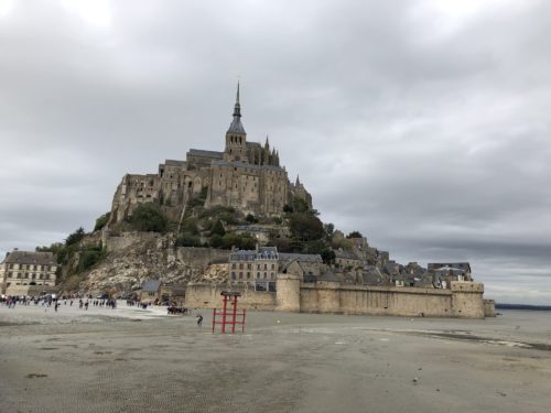 モンサンミッシェルと鳥居